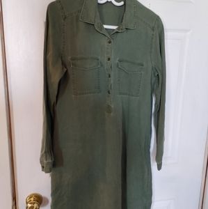 Old Navy Medium Green Knee Length Dress